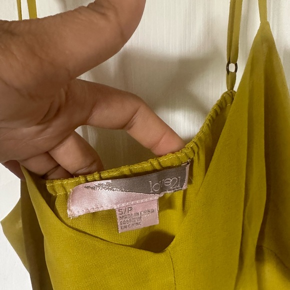 FOREVER 21 Dress - Picture 3 of 6